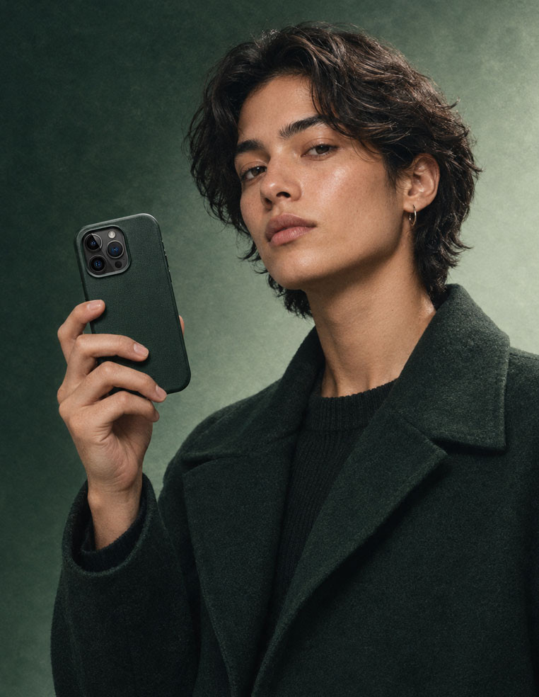 Coque iPhone en cuir vert forêt pour homme